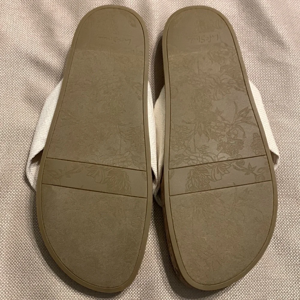 Life Stride Happy Sandal